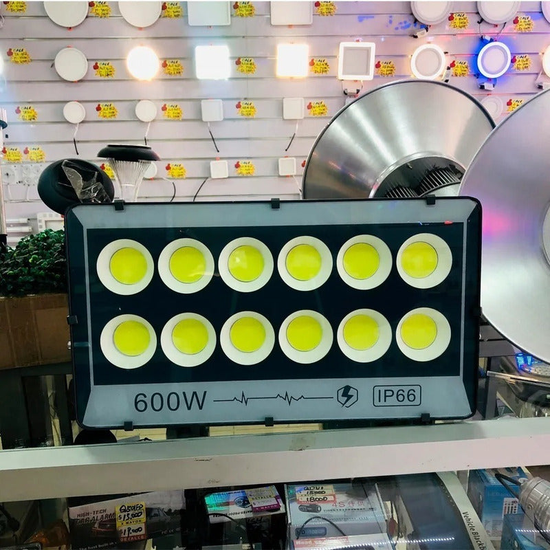 Foco Led De Lupa Reflector 600w Exterior Estadio Impermeable Negro Fría