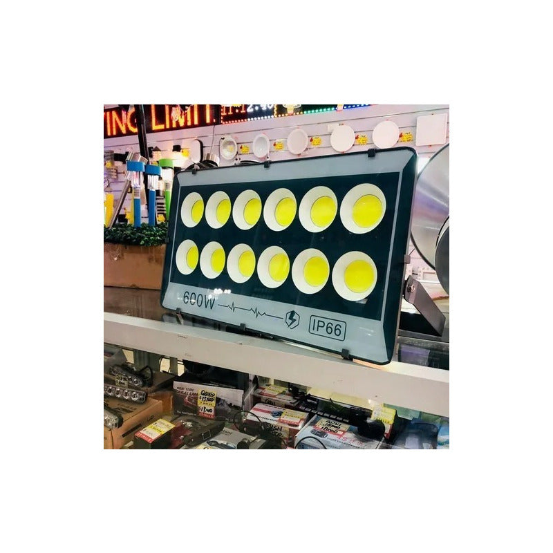 Foco Led De Lupa Reflector 600w Exterior Estadio Impermeable Negro Fría
