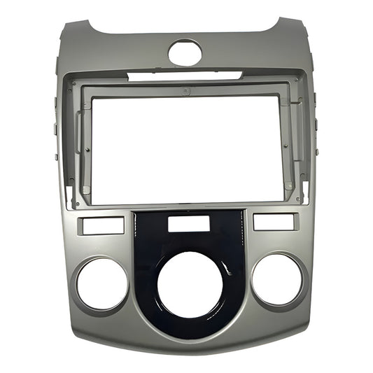 Bisel Radio Pantalla Kia Cerato Koup 2008 - 2013 9  Plateado