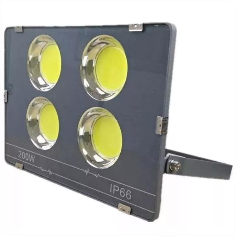 Foco Proyector 200w Led Con Base Sellado Para Intemperie