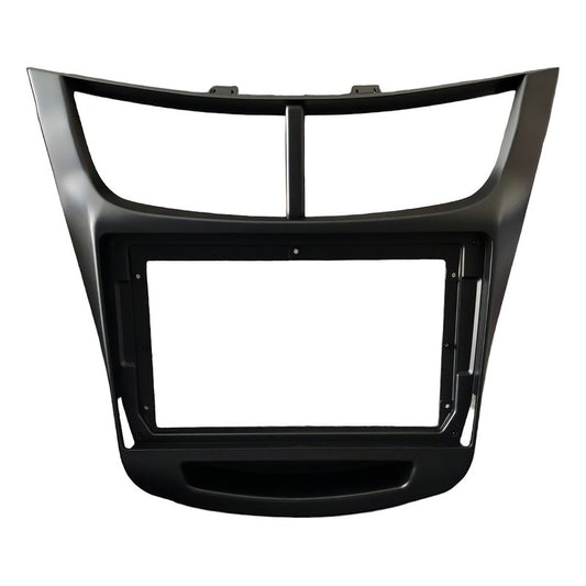 Bisel Adaptador 9 Pulgadas New Sail Chevrolet 2015-2022 Color Negro