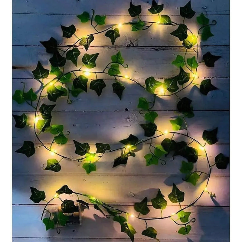 Guirnalda De Luces Led Solar Hojas De 10 Mts Enredadera