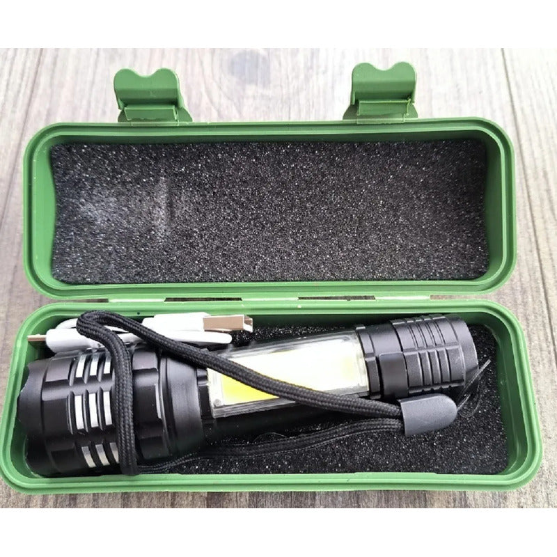 Linterna Táctica Led Zoom Ajustable Estuche